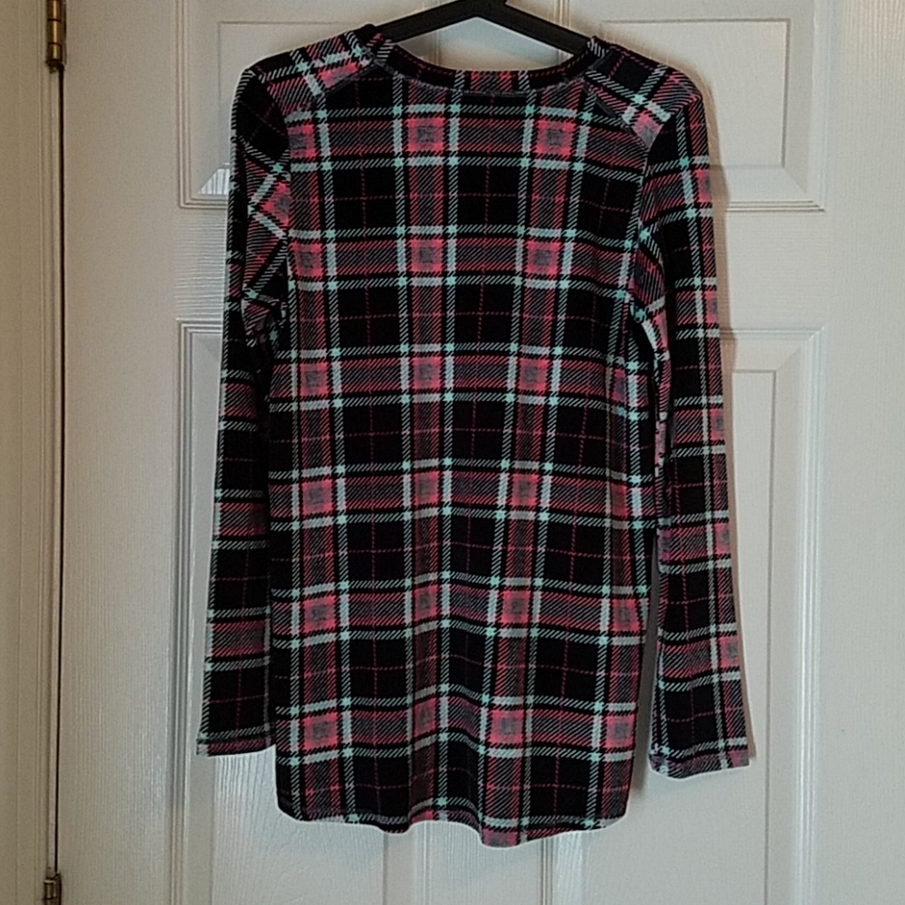 Top - Picture 2 of 3